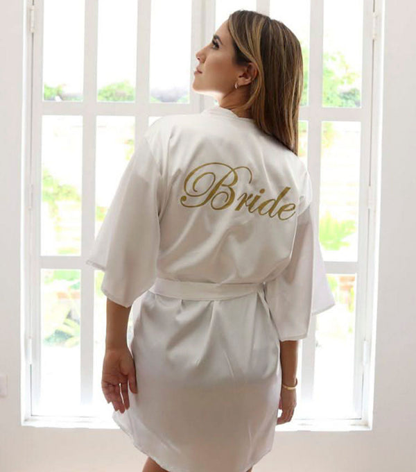 Bata de Satin - Top Knot Party