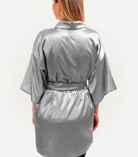 Bata de Satin - Top Knot Party