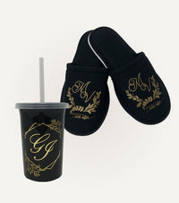 Termos y pantuflas personalizadas para bodas, fiestas y XV años, envios Nacionales e Internacionales
Frases para termos de boda,  etiquetas para termos de boda
Termos boda novios, frases para termos de boda, termos noviso, termos boda, vasos en vinil, monograma novios